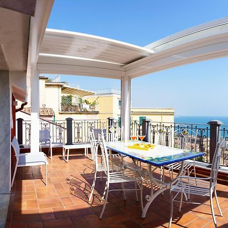 Suite Aphrodite - Exclusive Flat Salerno Exterior foto
